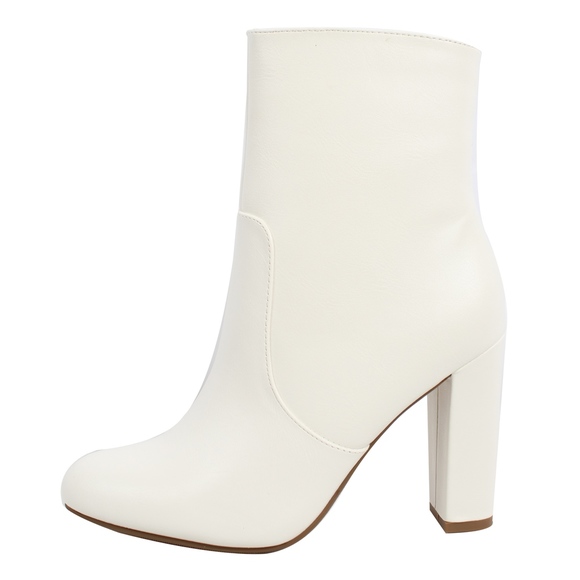 White Almond Toe High Top Chunky heel Boot - Picture 2 of 8